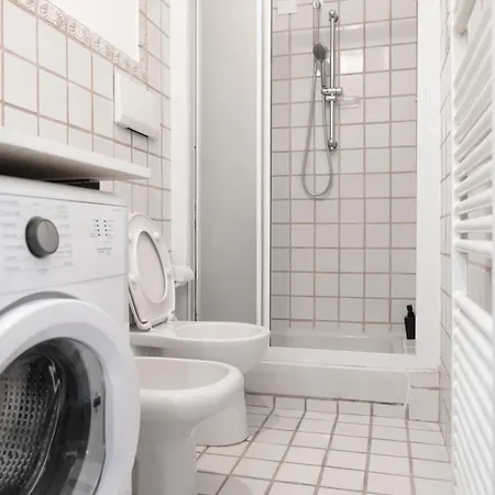 Turati - Short Appartement *